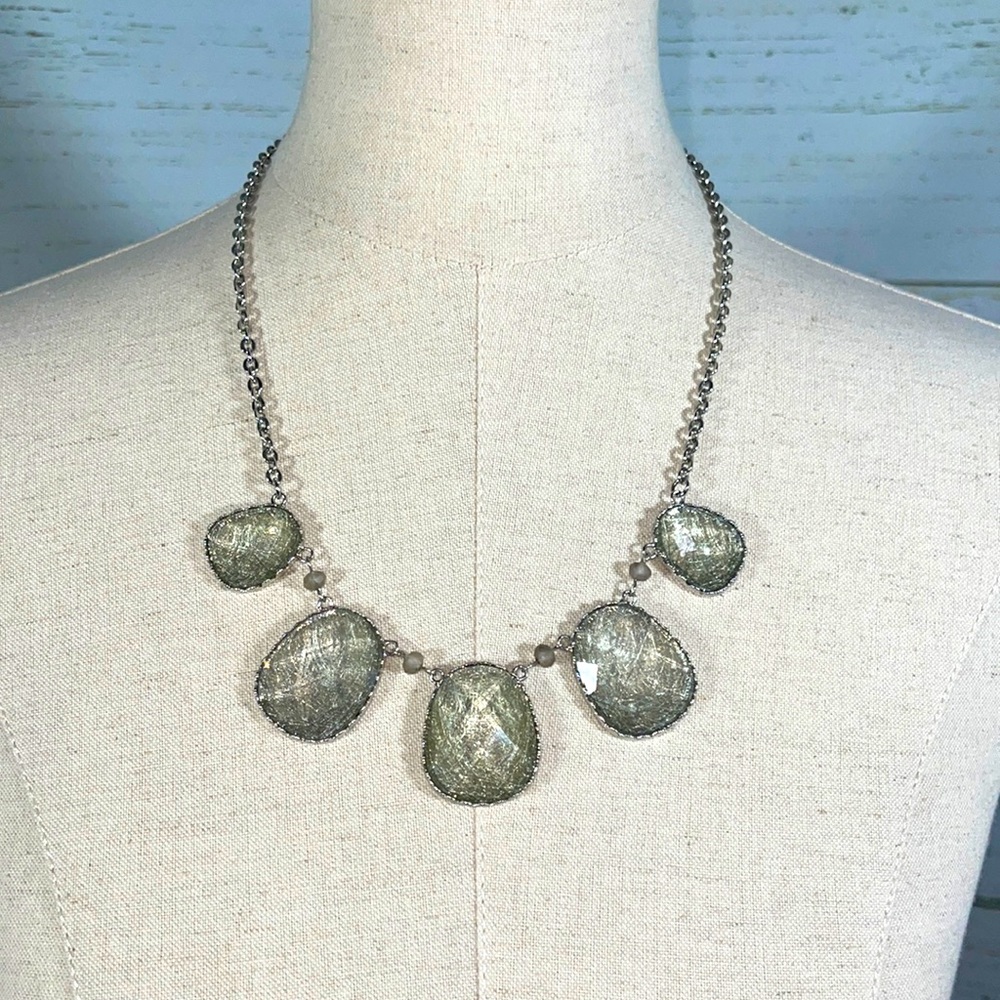 WINTER Stone Green and Gray Short Statement Necklace